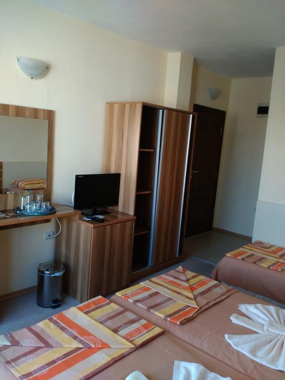 Fits Guest House Primorsko Exterior foto