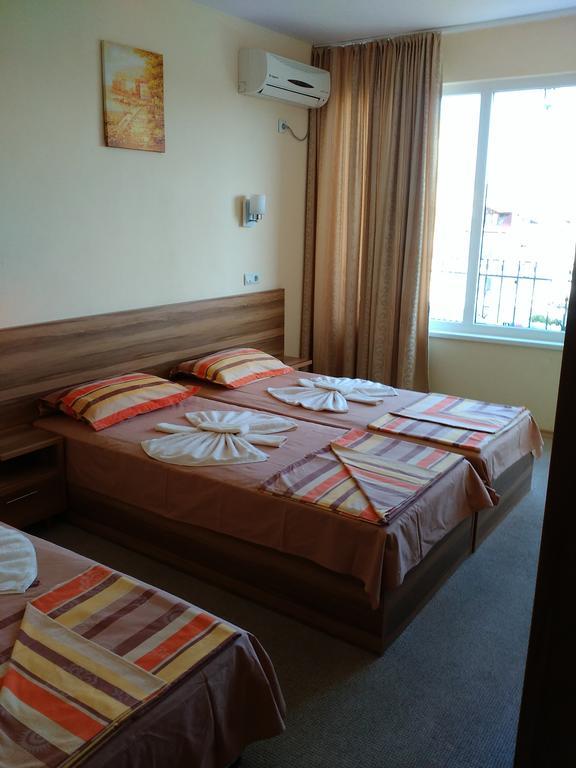 Fits Guest House Primorsko Exterior foto